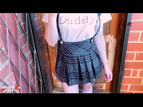 ❤️ Schoolgirl Mengisap penisnya dalam-dalam dan meniduri alih-alih kelas. ❤️ Super sex di id.assistentai.ru ️